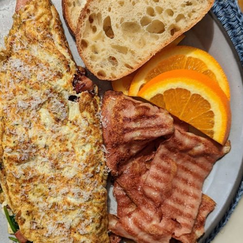 Mediterranean Egg White Omelette with Turkey Ham