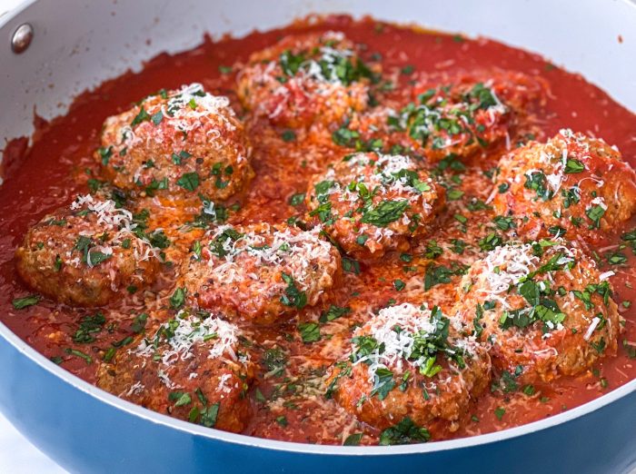 Spinach Artichoke Dip-Stuffed Meatballs