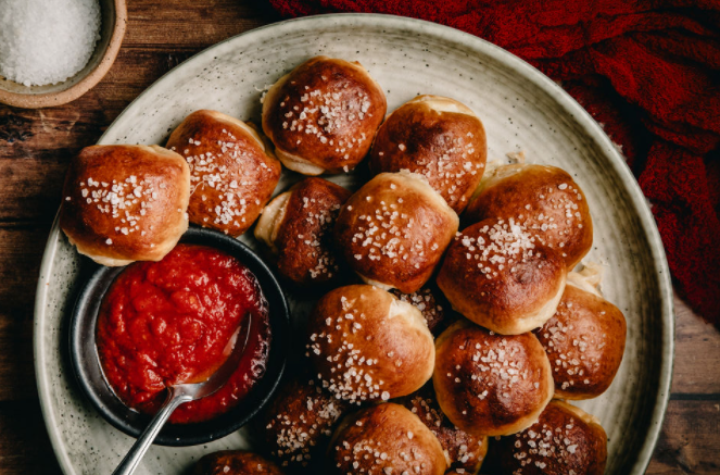 Turkey Pizza Stuffed Pretzel Bites
