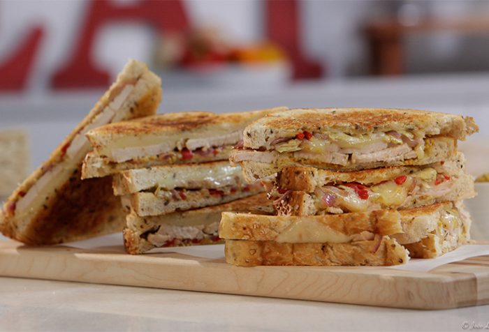 Sandwich italien grillé au dindon