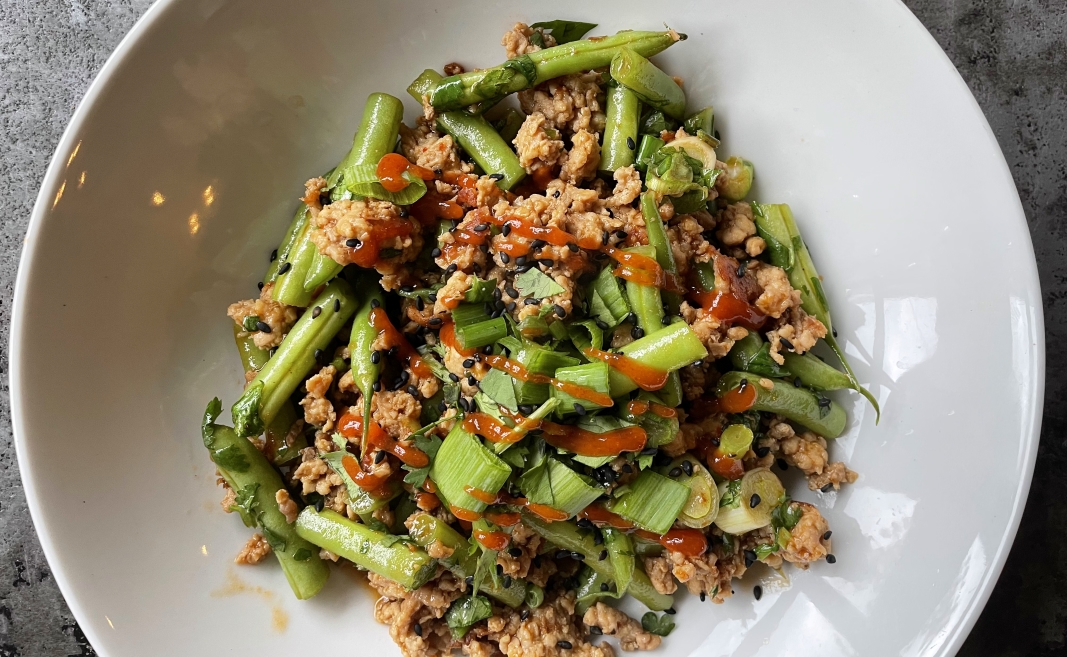 Hot and Sour Turkey and Green Bean Stir-Fry