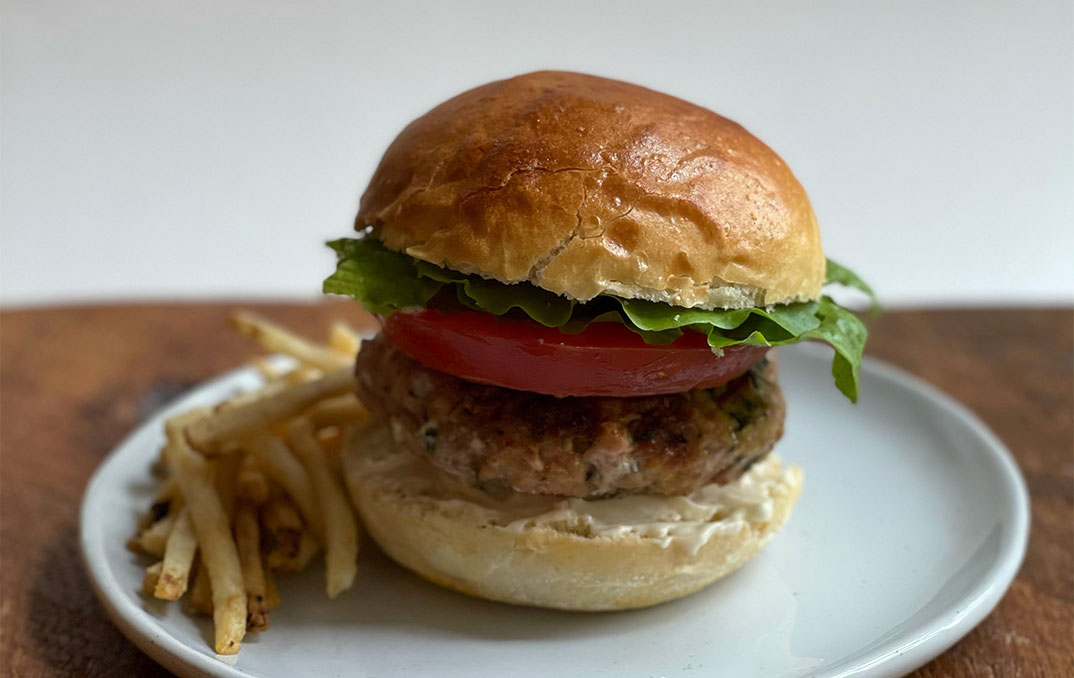 Mozzarella Stuffed Turkey Burger with Red Pepper Mayonnaise