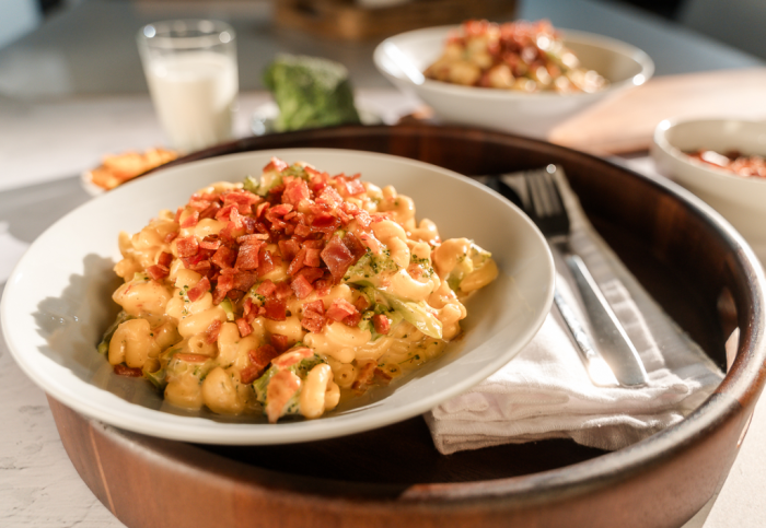 Macaroni au fromage au bacon de dindon et au brocoli