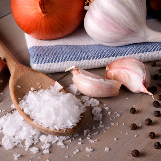 chopped garlic