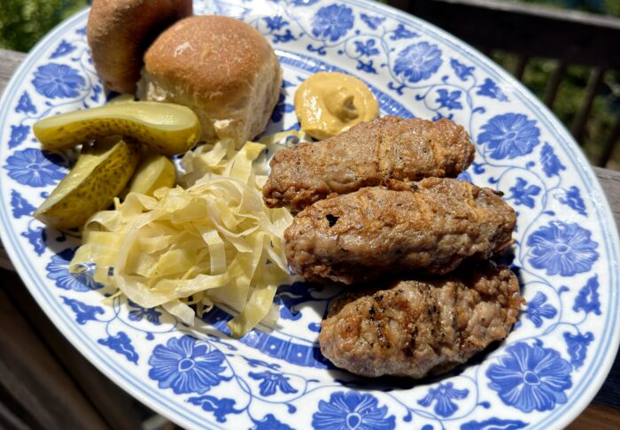 Romainian-Style Turkey Sausages (Mici de Curcan)